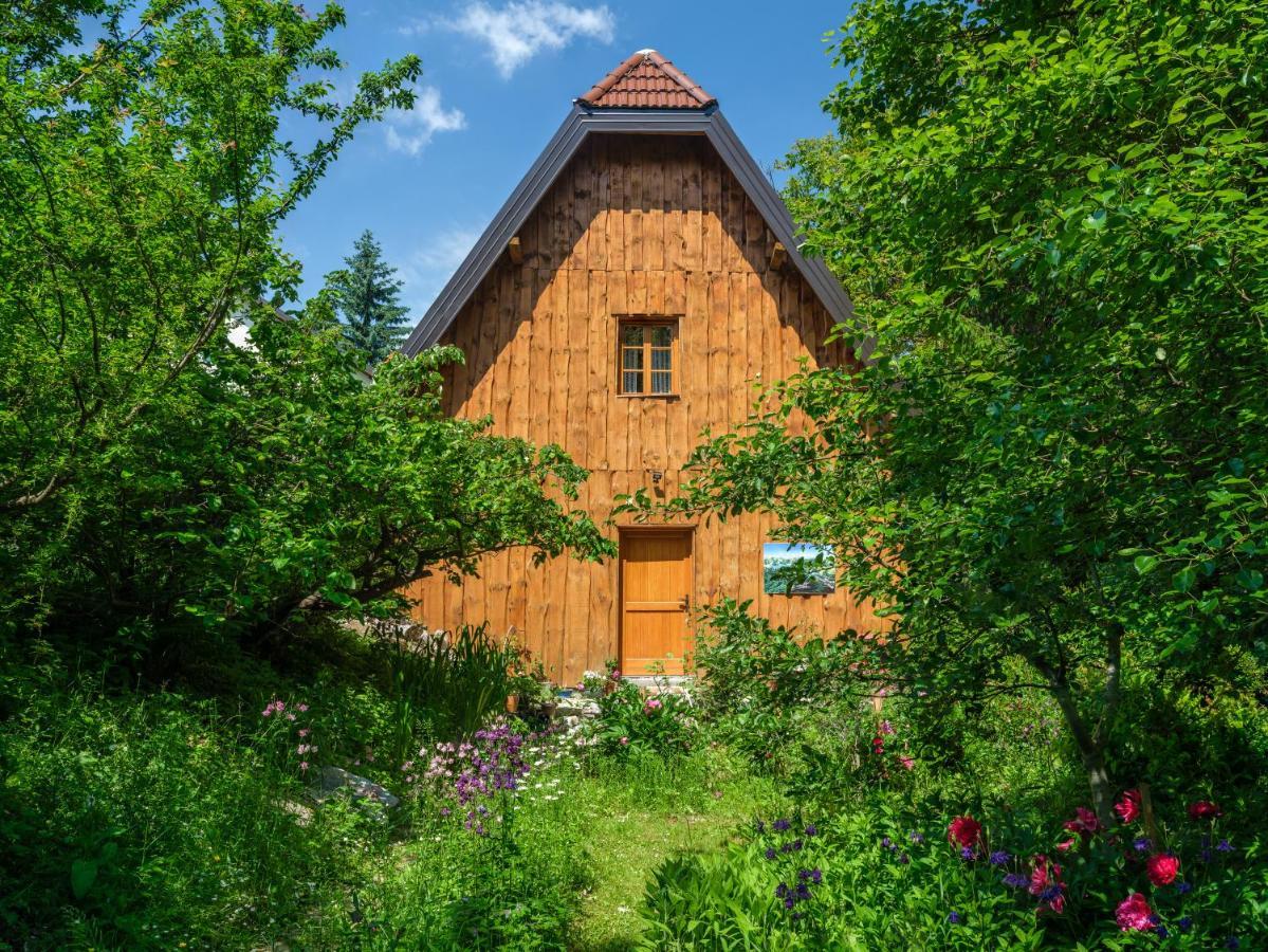 Yeti Cabin 普利特维采村 外观 照片